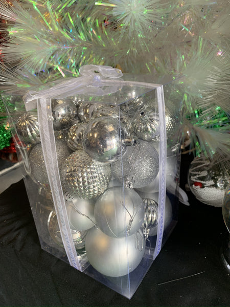 30-Piece Christmas Bauble Set – Mixed Sizes & Patterns